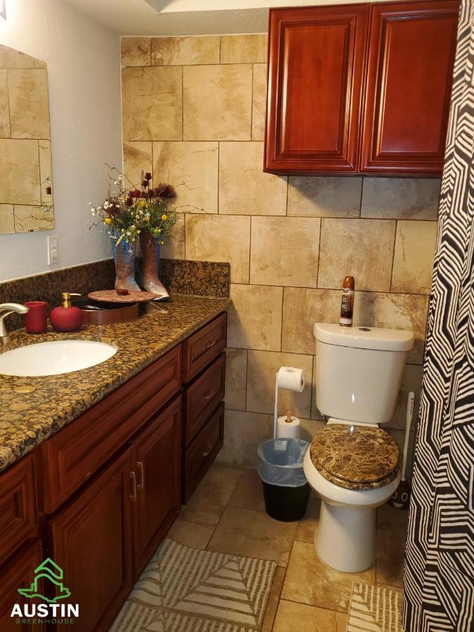 Austin Uncommon Room Rentals Екстер'єр фото